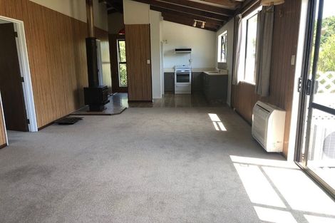 Photo of property in 10 Huia Street, Waikawa, Picton, 7220