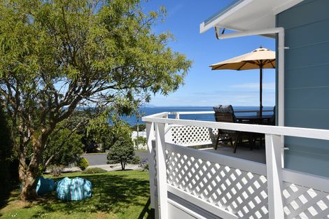 Photo of property in 63 Barrier View Road, Leigh, 0985