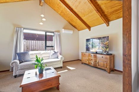 Photo of property in 2 Tarndale Place, Hanmer Springs, 7334