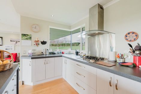 Photo of property in 240 Waring Road, Taupiri, 3791