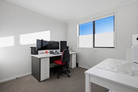 Photo of property in 75 Tabraham Crescent, Pyes Pa, Tauranga, 3112