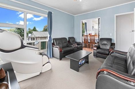 Photo of property in 14 Yearsley Place, Manurewa, Auckland, 2102