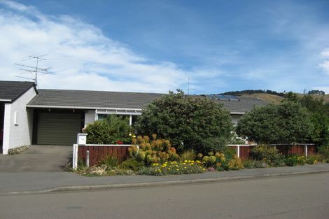 Photo of property in 13 Raekura Place, Redcliffs, Christchurch, 8081