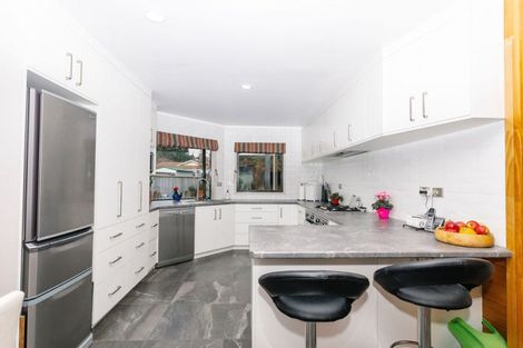 Photo of property in 24 Ruahine Street, Dannevirke, 4930