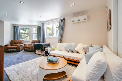 Photo of property in 32 Milton Road, Bluff Hill, Napier, 4110