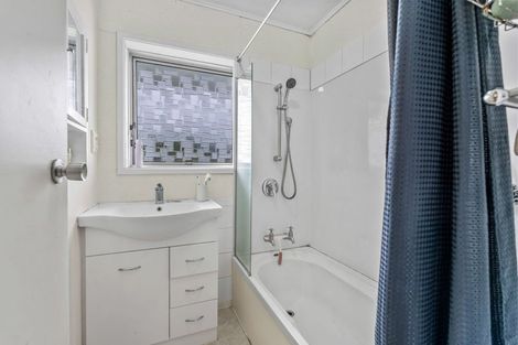 Photo of property in 2/5 Second Avenue, Avenues, Whangarei, 0110