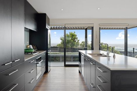 Photo of property in 175a Major Hornbrook Road, Mount Pleasant, Christchurch, 8081