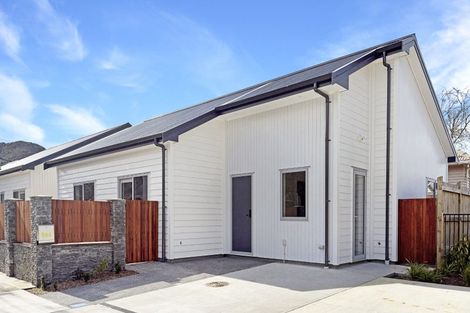 Photo of property in 56a Brentwood Street, Trentham, Upper Hutt, 5018