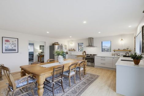 Photo of property in 2/3 Loe Place, Amberley, 7410