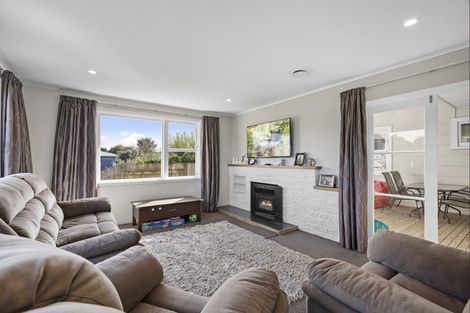 Photo of property in 4 Greenock Place, Awapuni, Palmerston North, 4412