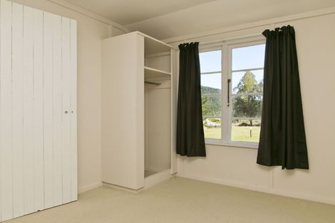 Photo of property in 654b Tukairangi Road, Kinloch, Taupo, 3385