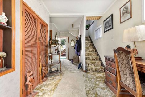 Photo of property in 9 Tiki Street, New Lynn, Auckland, 0600