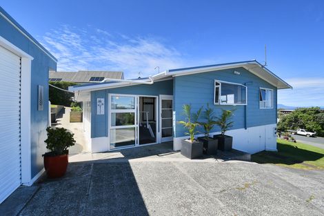 Photo of property in 63 Barrier View Road, Leigh, 0985