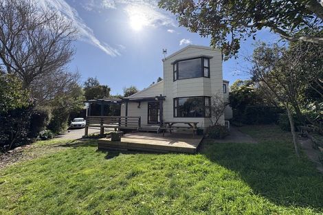 Photo of property in 1/54 Muritai Crescent, Havelock North, 4130