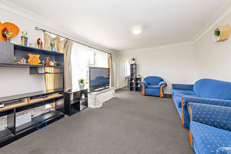 Photo of property in 6 Fisher Crescent, Otara, Auckland, 2023