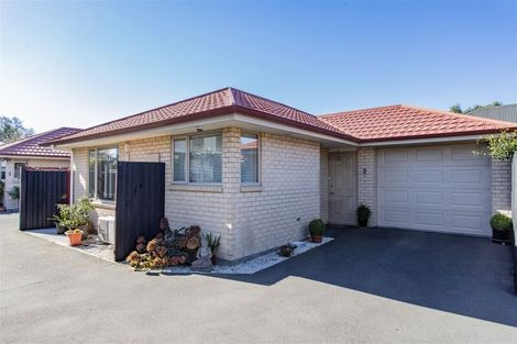 Photo of property in 2/19 Orontes Street, Shirley, Christchurch, 8013