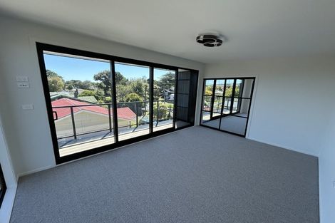 Photo of property in 2/6 Princess Street, Waitara, 4320