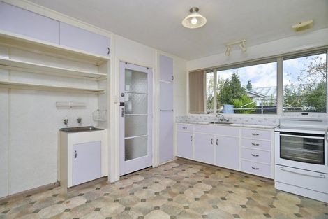 Photo of property in 2/38 Dee Street, St Albans, Christchurch, 8014