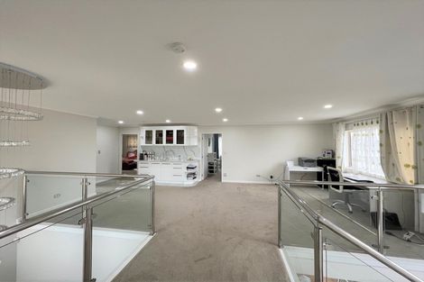 Photo of property in 14a Domain Road, Weymouth, Auckland, 2103