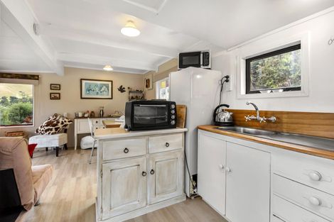 Photo of property in 1795 Whaanga Road, Raglan, 3296