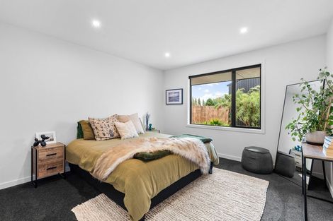 Photo of property in 10 Franks Place, Outram, 9019