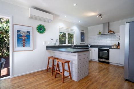 Photo of property in 49 Princes Street, Cambridge, 3434