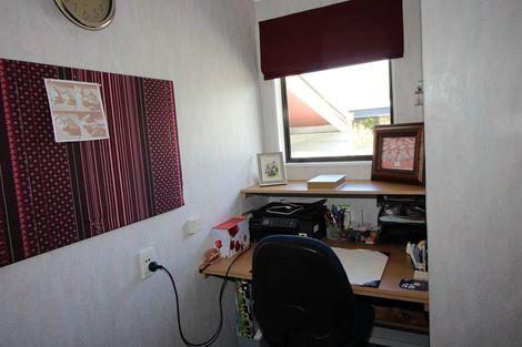 Photo of property in 123 Guy Street, Dannevirke, 4930