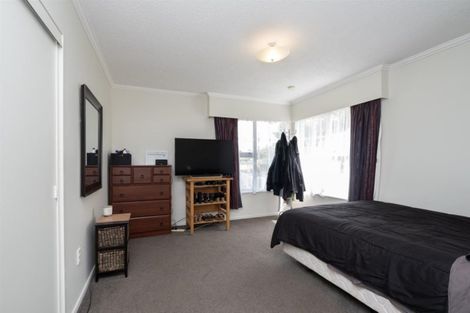 Photo of property in 24 High Street South, Eltham, 4322