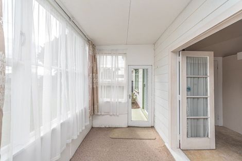 Photo of property in 11 Cambridge Street, Gonville, Whanganui, 4501