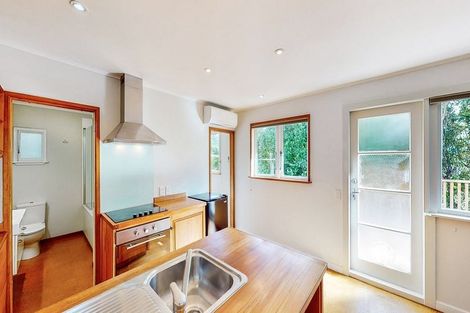 Photo of property in 18 Rochester Street, Wilton, Wellington, 6012