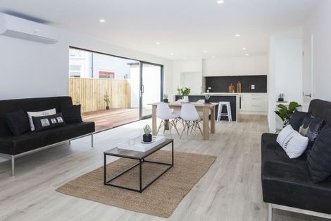 Photo of property in 2/196 Peterborough Street, Christchurch Central, Christchurch, 8013