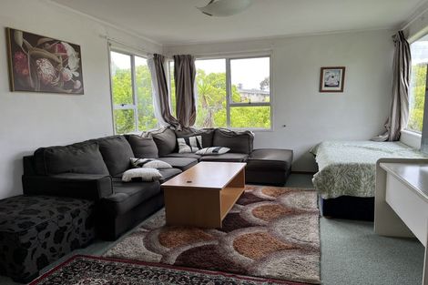 Photo of property in 17 Athenic Avenue, Lynfield, Auckland, 1042