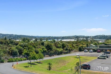 Photo of property in 32 Memorial Park Lane, Hobsonville, Auckland, 0618