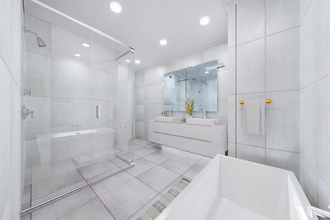 Photo of property in 4 Kirkbride Road, Mangere Bridge, Auckland, 2022