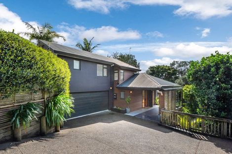 Photo of property in 24a Seaview Avenue, Northcote, Auckland, 0627