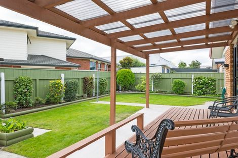 Photo of property in 597 Featherston Street, Roslyn, Palmerston North, 4414