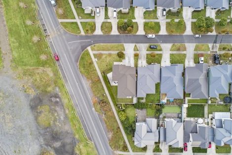 Photo of property in 1 Poaka Avenue, Takanini, 2112