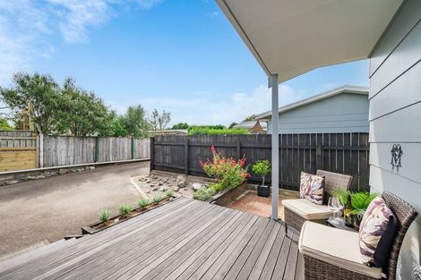 Photo of property in 8a Pukeko Street, Paraparaumu, 5032