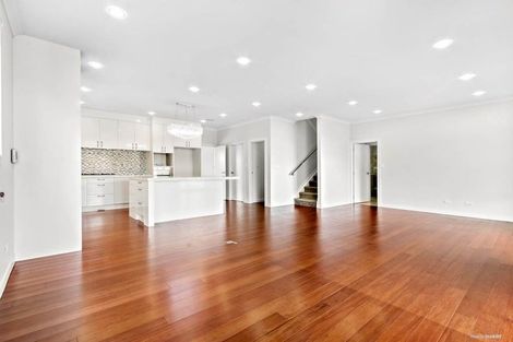 Photo of property in 21 Cranford Drive, Flat Bush, Auckland, 2019