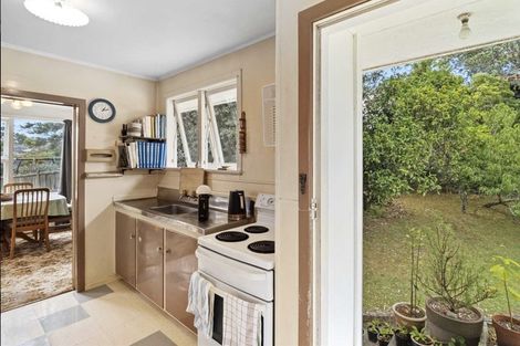 Photo of property in 37 Linwood Avenue, Forrest Hill, Auckland, 0620