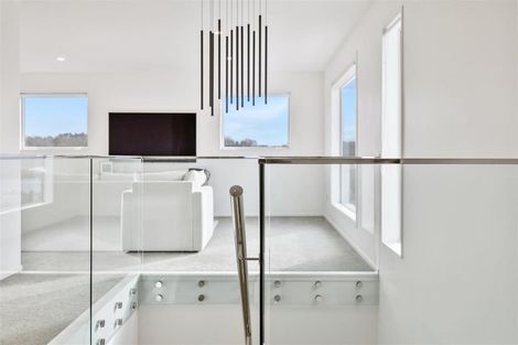 Photo of property in 12 Len Ireland Drive, Kumeu, 0810