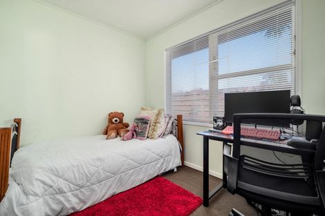 Photo of property in 8 Kamahi Place, Pukehangi, Rotorua, 3015