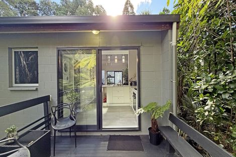 Photo of property in 1/9a Wyvern Place, Glenfield, Auckland, 0629