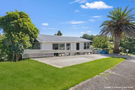 Photo of property in 14 Nevada Drive, Merrilands, New Plymouth, 4312