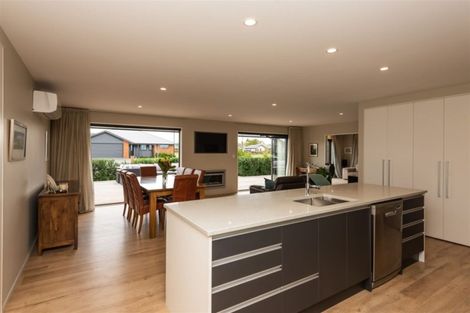 Photo of property in 26 Watkins Drive, Rangiora, 7400