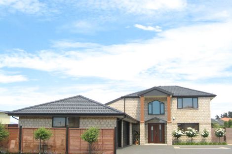 Photo of property in 15 Sandalwood Place, Waimairi Beach, Christchurch, 8083