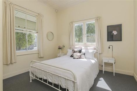 Photo of property in 30 Potatau Street, Grey Lynn, Auckland, 1021