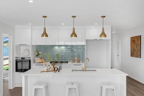 Photo of property in 6 Dolcetto Place, Pokeno, 2402