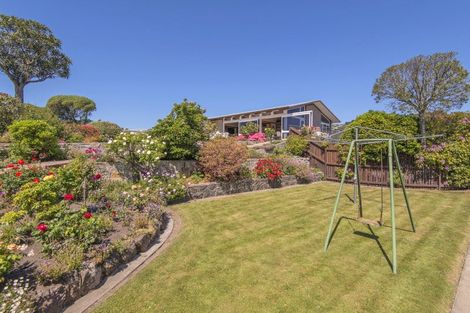 Photo of property in 51a Dyers Pass Road, Cashmere, Christchurch, 8022