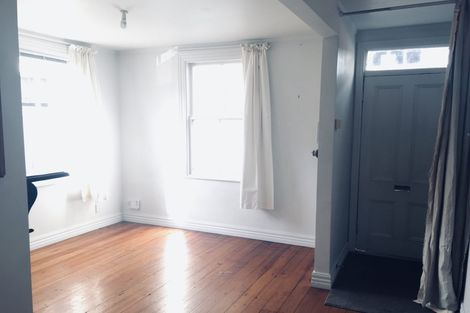 Photo of property in 16 Walter Street, Te Aro, Wellington, 6011